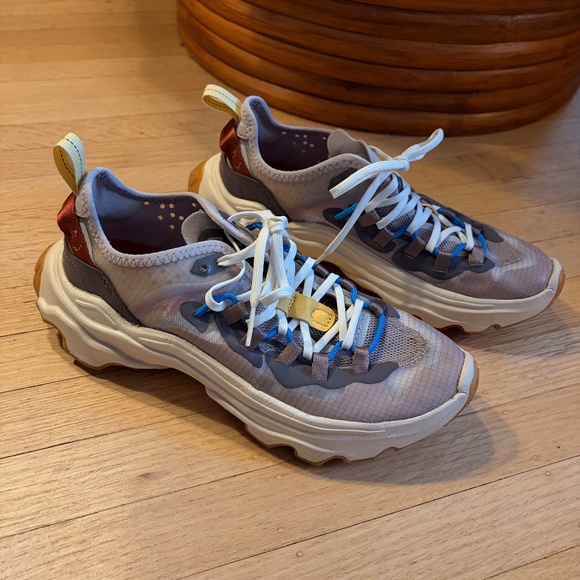 Sorel Kinetic Running Shoes 37.5 - Picture 5 of 7